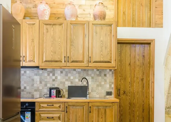 度假居 To Kamariko