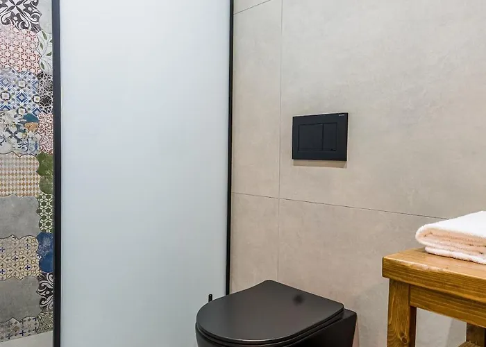 To Kamariko * Szoroní